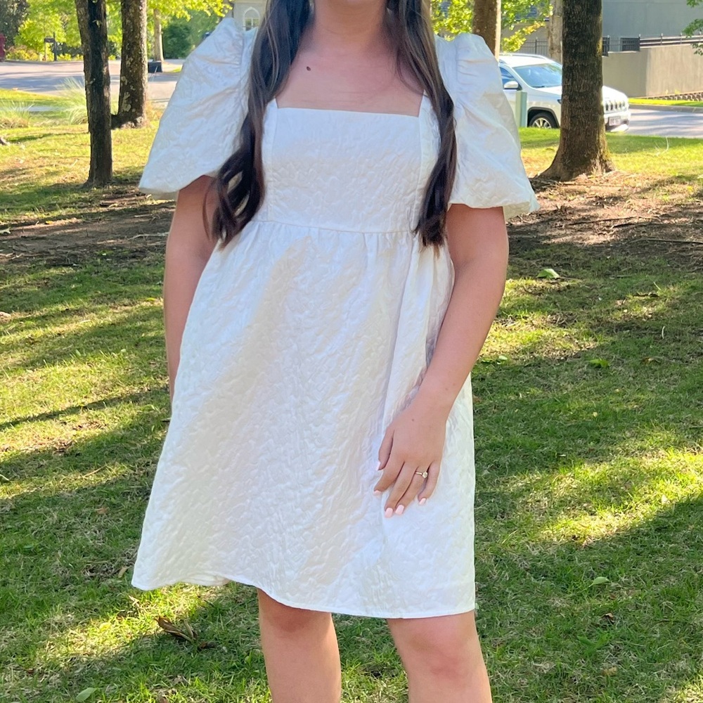 Elegant White Puff Sleeve Mini Dress